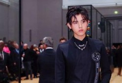 陈飞宇 吃瓜娱乐圈视频,吃瓜视频背后的真实故事